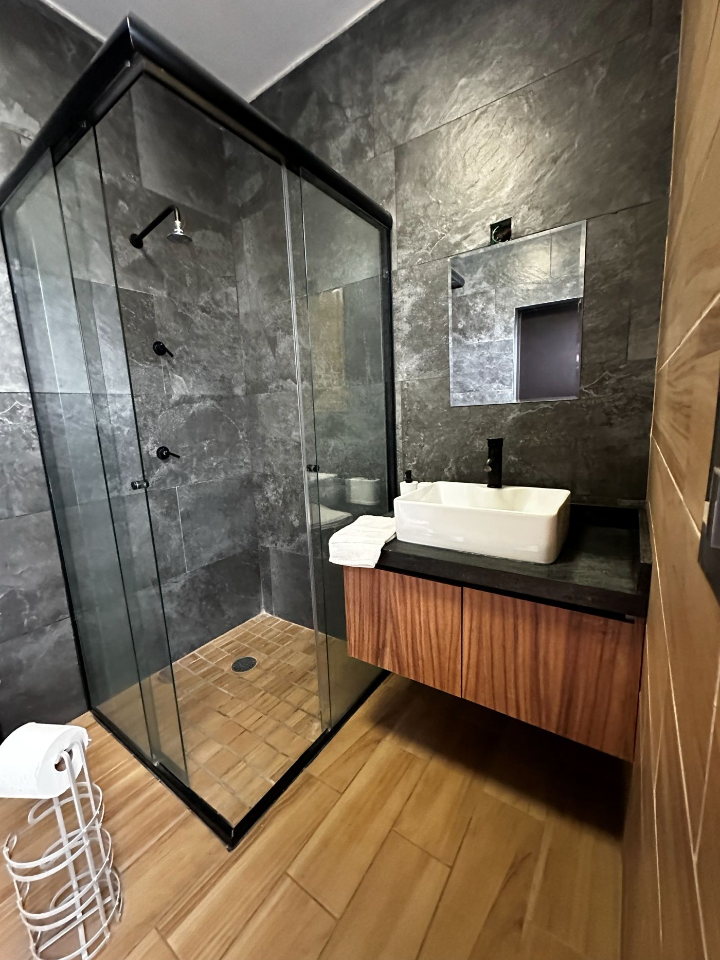 Mueble de baño fabricado por Kooben