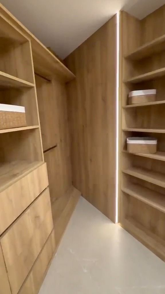 Bahiban Residences, vestidor iluminado