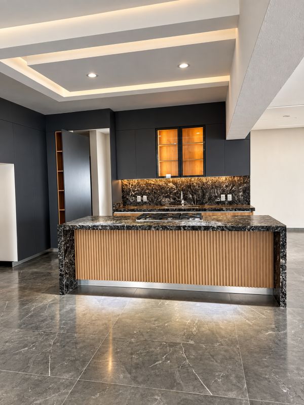 Cocina Granito y Roble